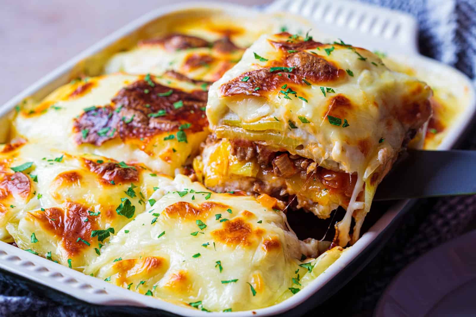 piatto tipico greco la moussaka