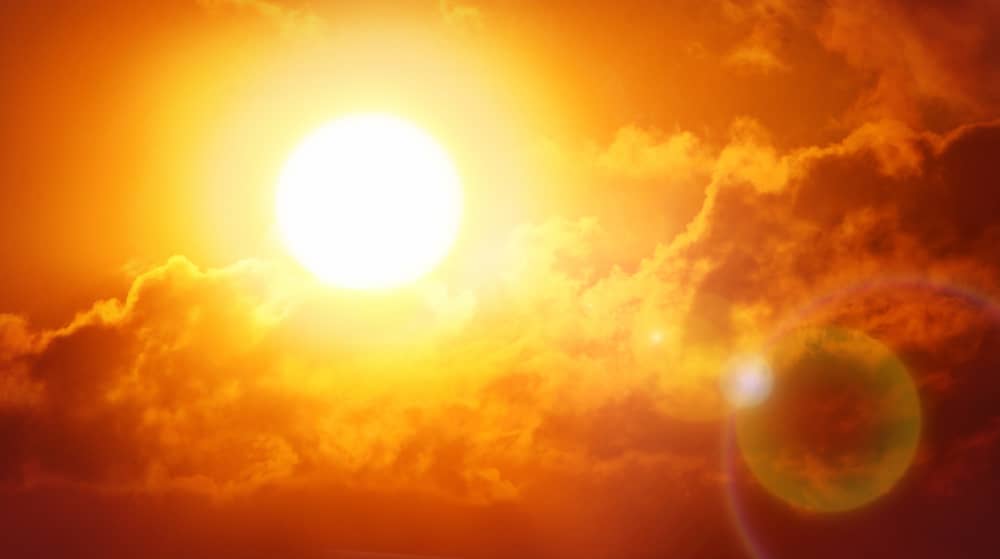 Meteo con forte ondata di caldo sino a 28 gradi. Temporali violenti