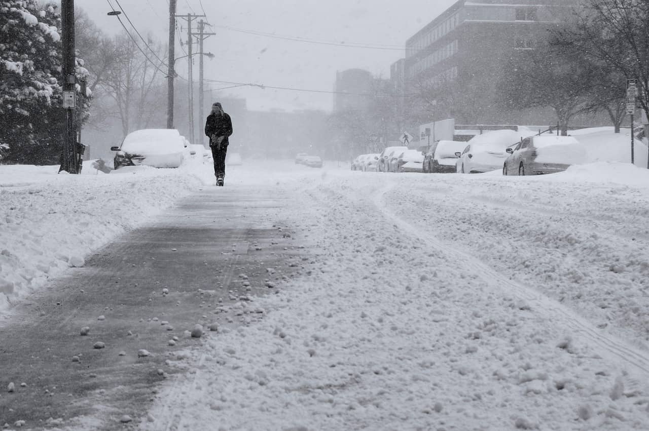 Meteo Genova: neve iniziata con 11 gradi, 7 aprile 2021. Non è troppo tardi