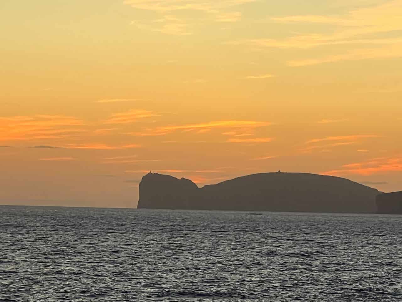 Meteo Sardegna, attesi picchi di 30 gradi