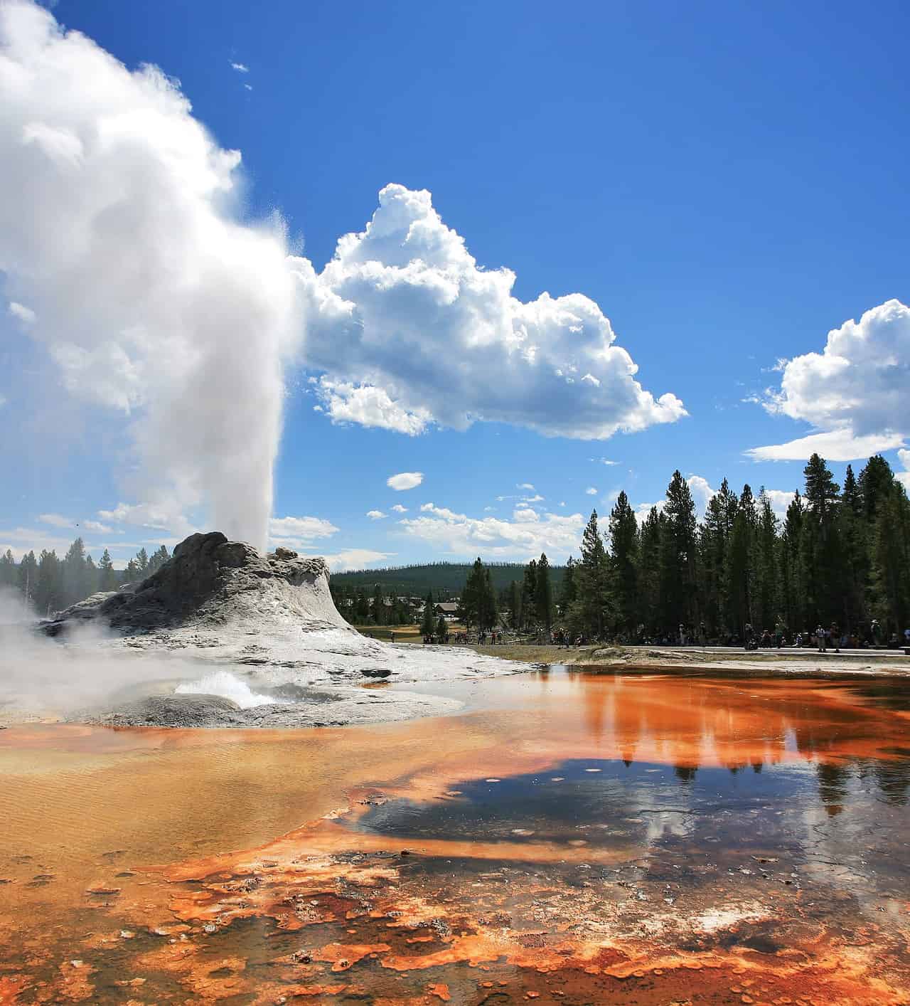 Parco di Yellowstone: un futuro nero, ecco i motivi