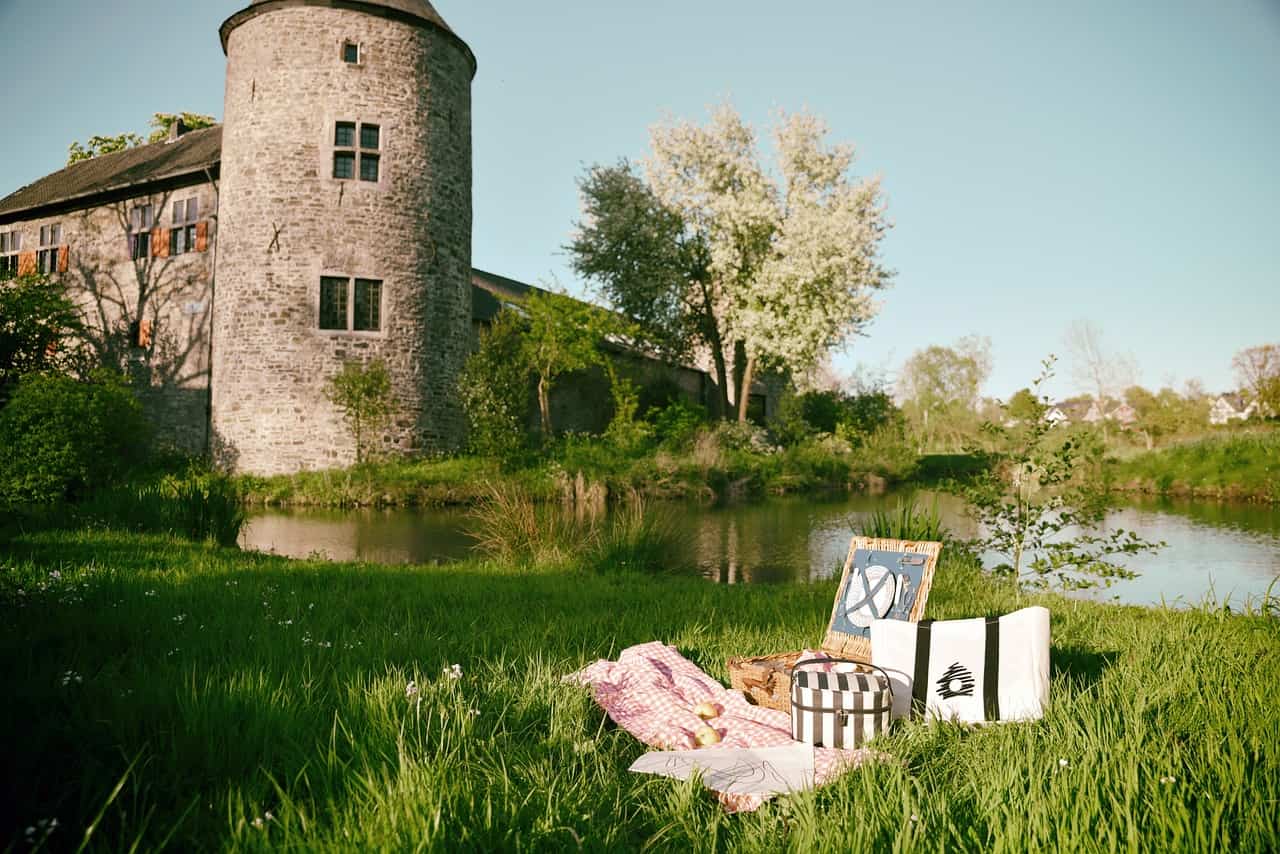 picnic 3474128 1280
