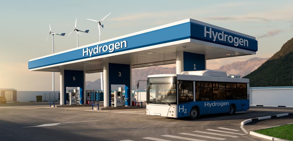 Idrogeno “dal nucleare”: la Francia si mette al sicuro per la mobilità del futuro