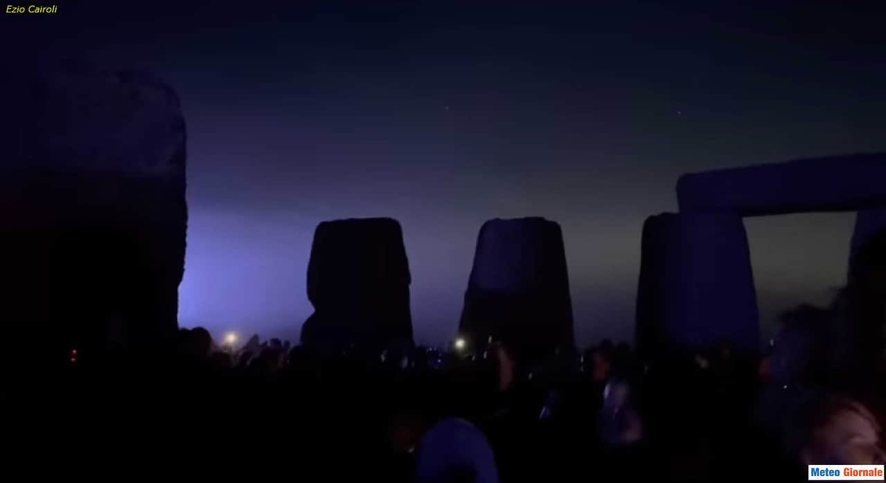 solstizio estate stonehenge 00023
