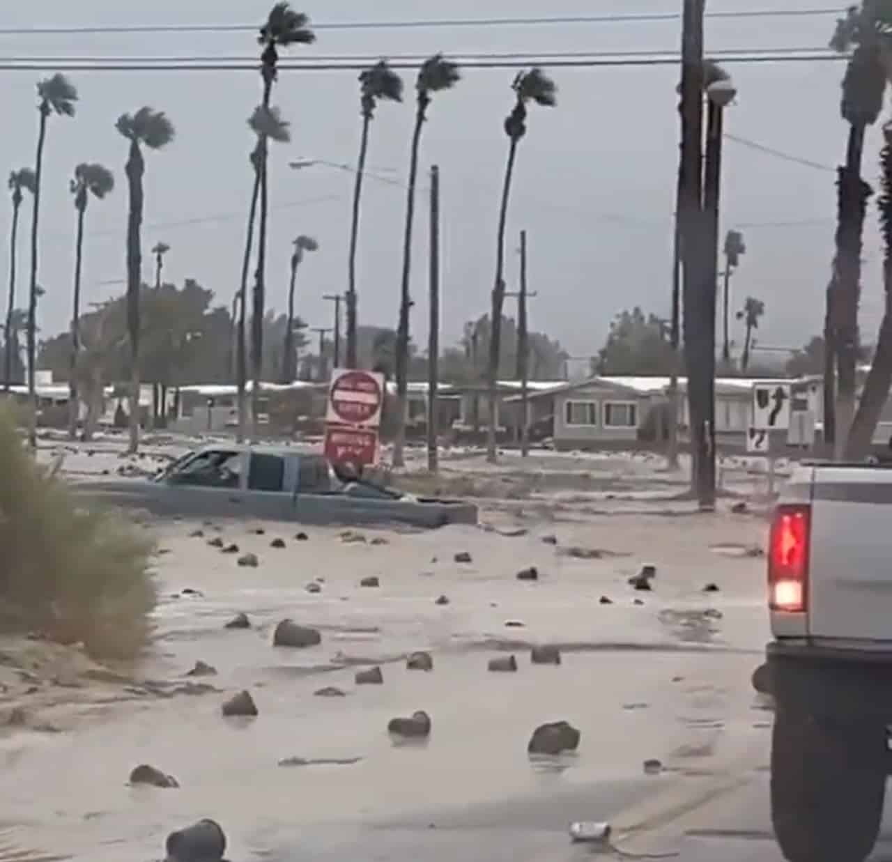 Alluvione colpisce Palm Springs, California, durante la tempesta tropicale Hilary: dichiarato stato di emergenza