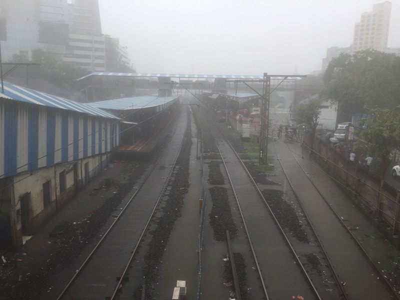 Piogge monsoniche in India: 42 vittime in sole 24 ore
