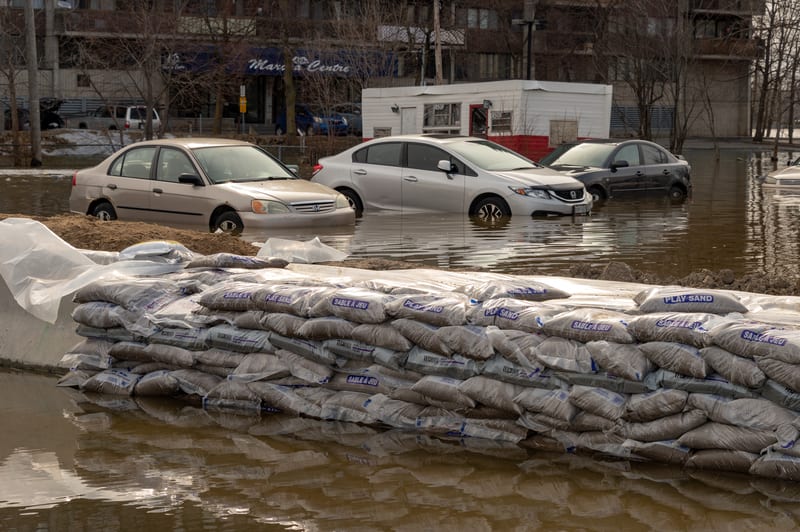 Norvegia: inondazioni diffuse dal fiume Glomma colpiscono le regioni a valle dopo il crollo di una diga