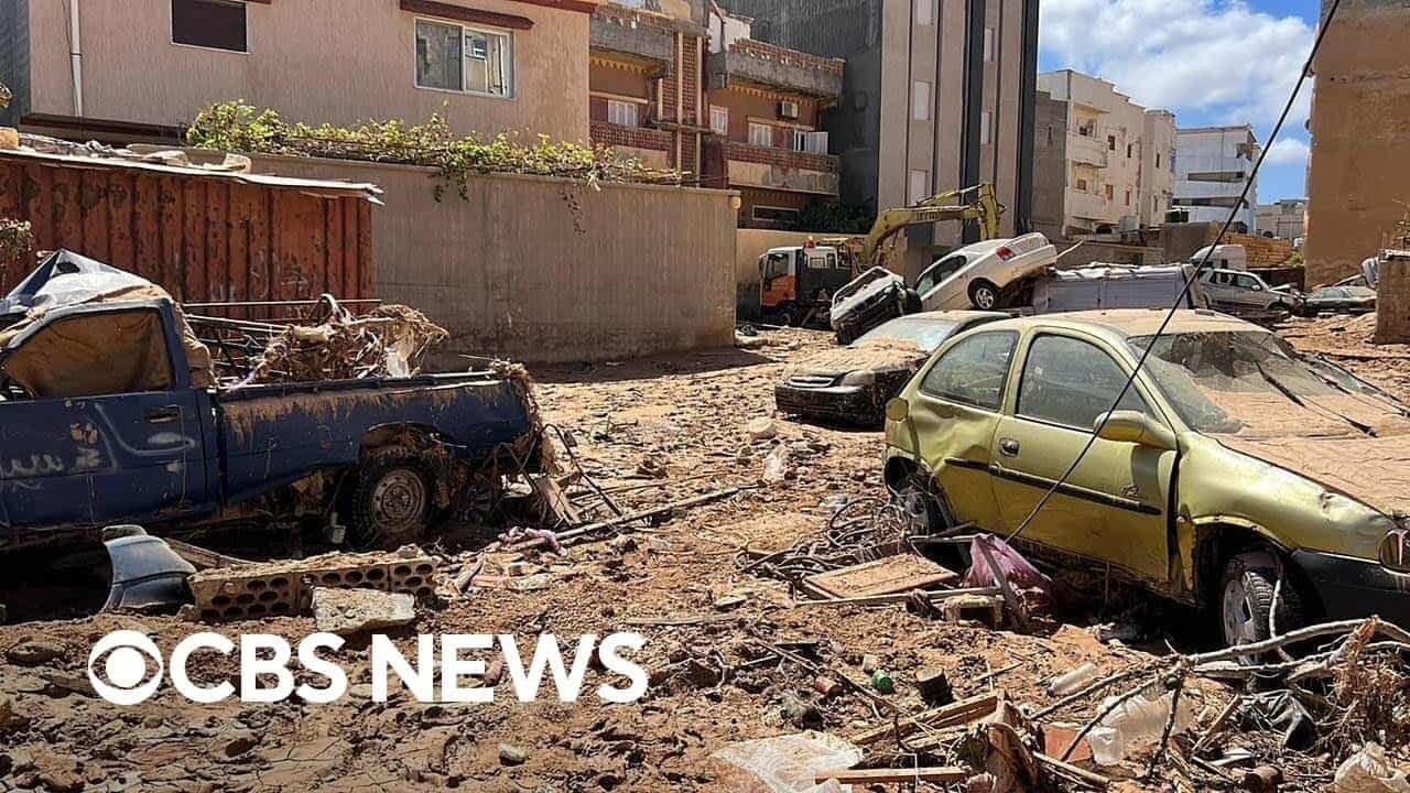 La devastazione a Derna, in Libia, dopo l’alluvione, i numeri di un dramma vicino