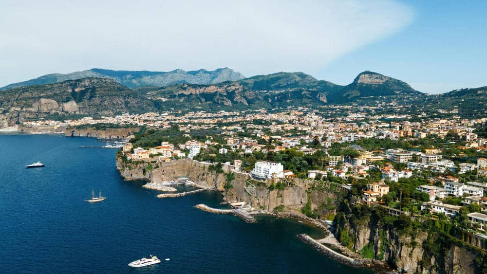 Sorrento: 10 Attività e Luoghi da esplorare nel Fine Settimana