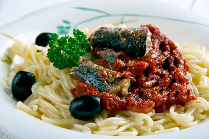 Ecco come preparare la pasta con le sarde secondo la tradizione siciliana