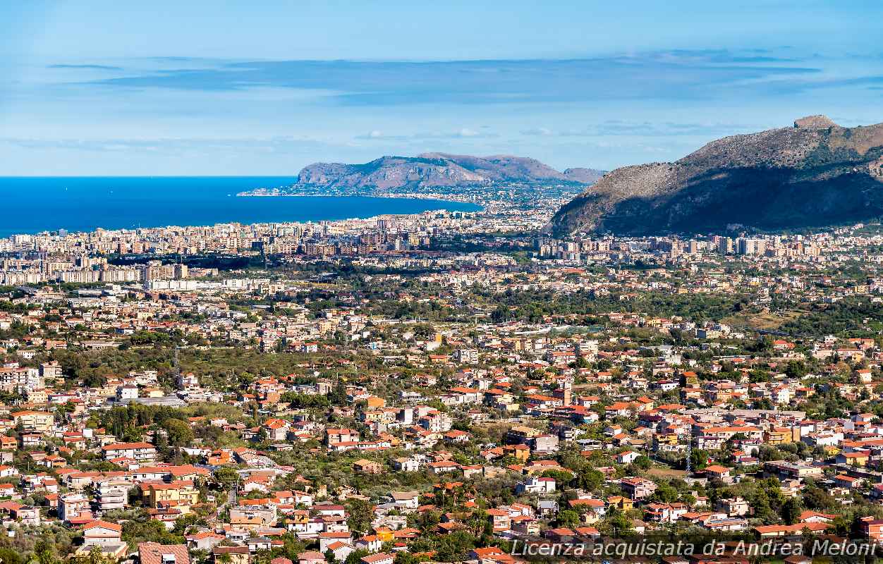 Meteo Palermo: domani pioggia e vento, poi nuvole e raffiche