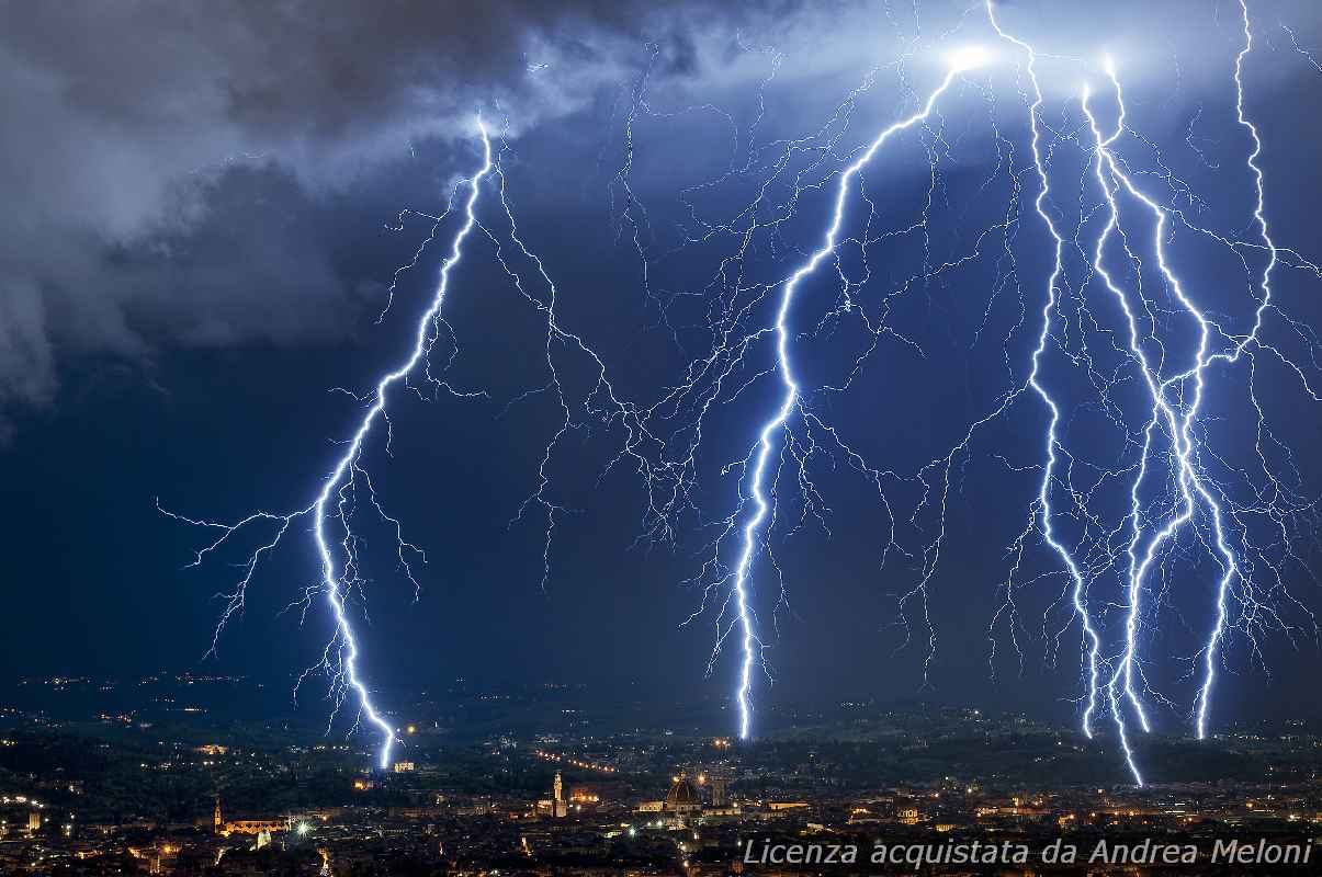 Meteo Firenze: domani nuvole e pioviggine, poi schiarite in arrivo