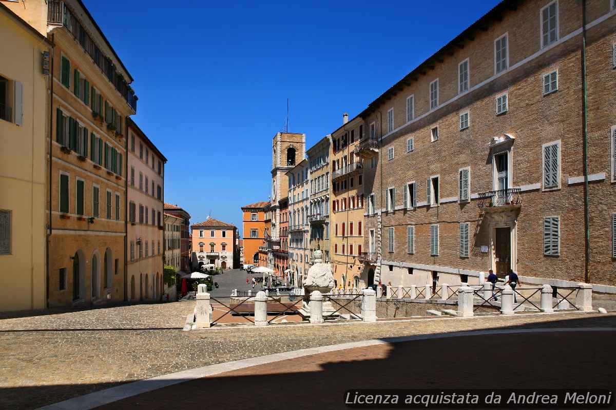 Meteo Ancona: nubi sparse e vento nei prossimi giorni