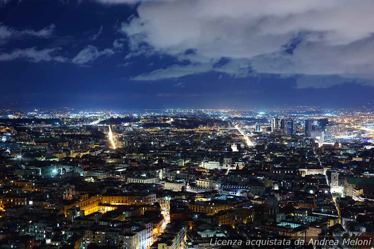 Meteo Napoli: sole e nuvole si alternano, arriva la pioggia!