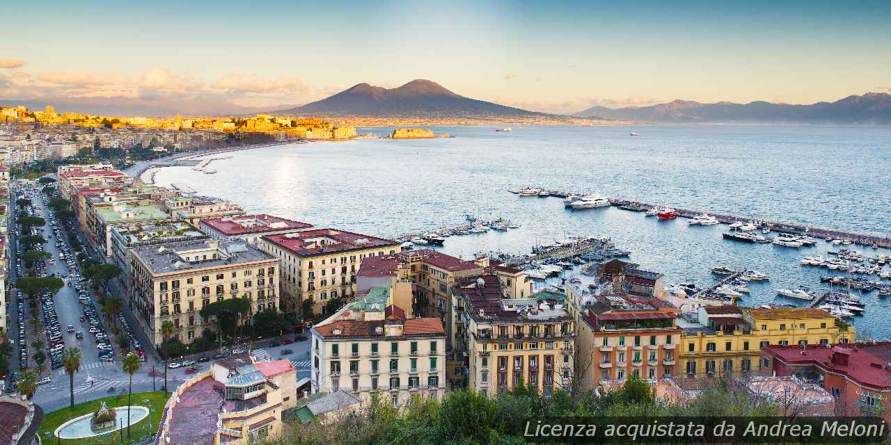 Meteo Napoli: nuvolosità in aumento, weekend all’insegna delle nuvole