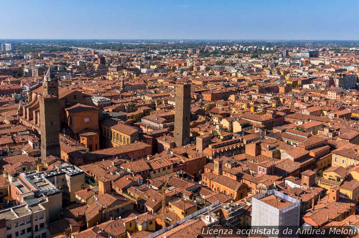 Meteo Bologna: nuvole e foschia in arrivo, preparatevi!