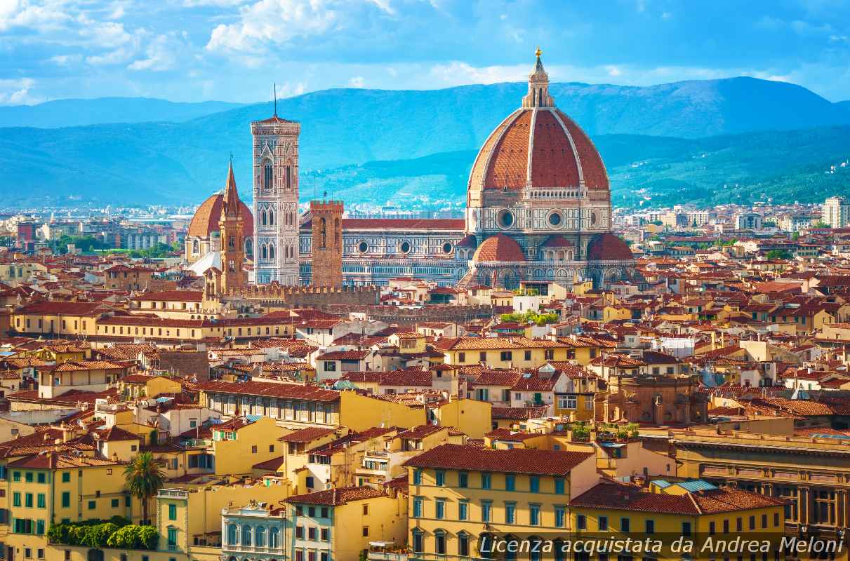 Meteo Firenze: domani nuvoloso con rovesci, poi sereno e caldo in arrivo