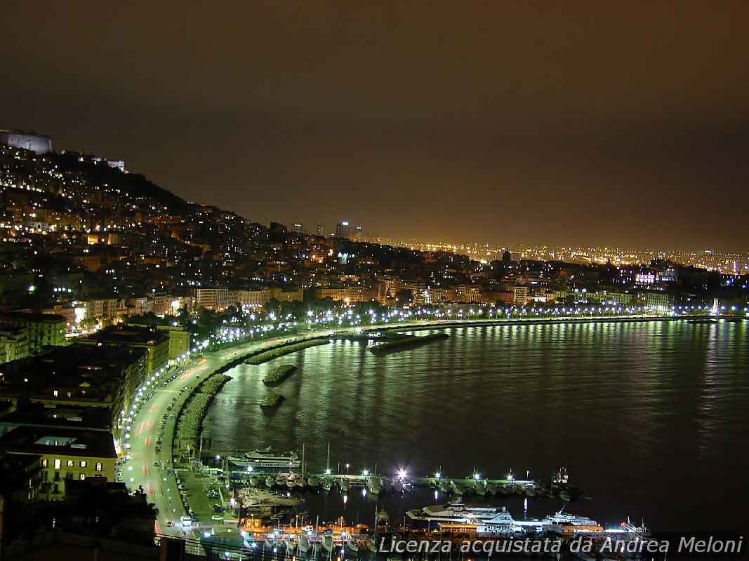 Meteo Napoli: previsioni di pioggia e vento, seguite da schiarite