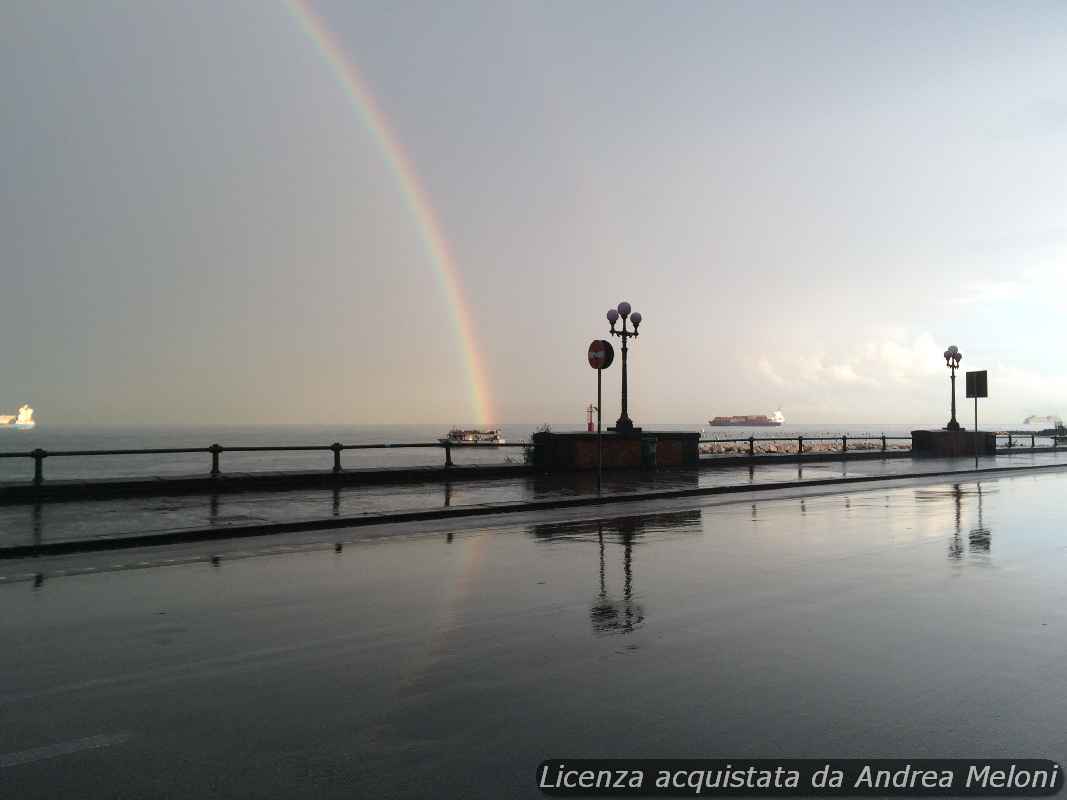 Meteo Napoli: sole e vento nei prossimi giorni, temperature in aumento