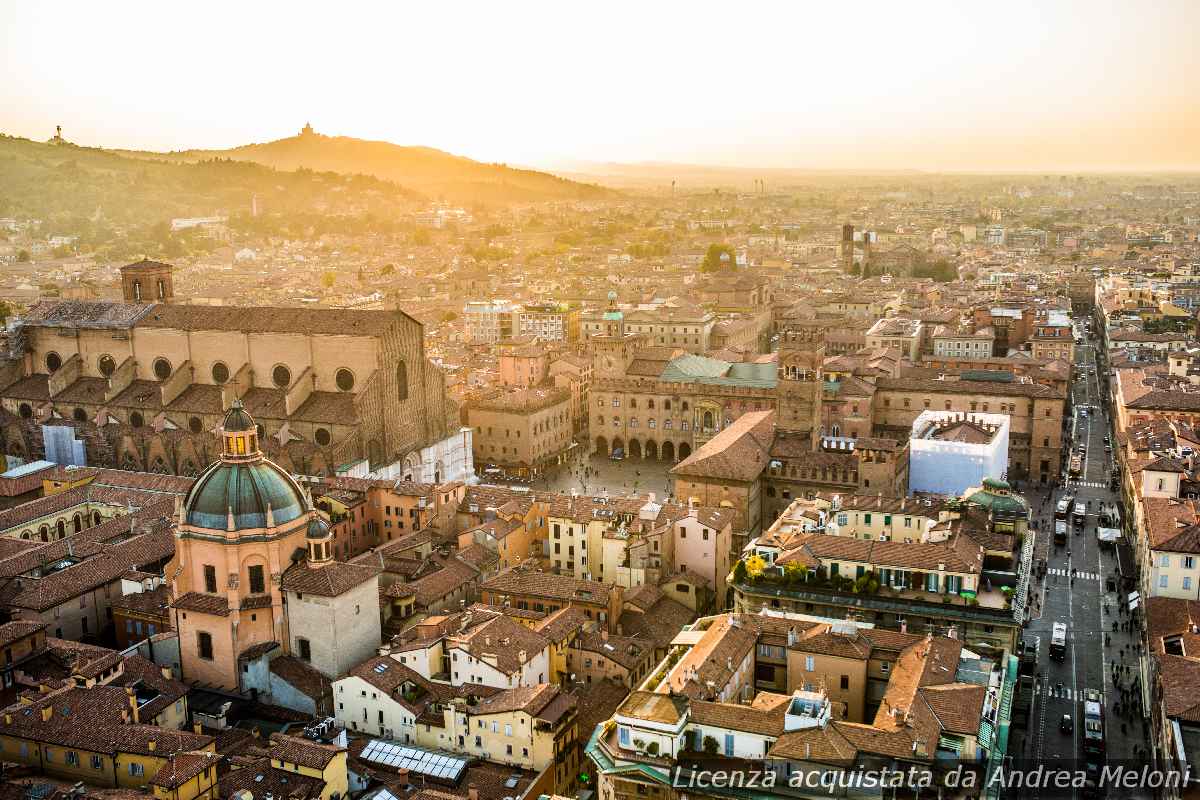 Meteo Bologna: sole e foschia nei prossimi giorni
