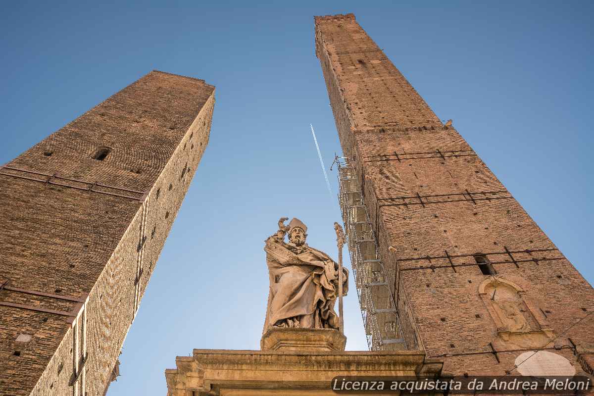 Meteo Bologna: sole e nuvole si alternano, temperature in aumento