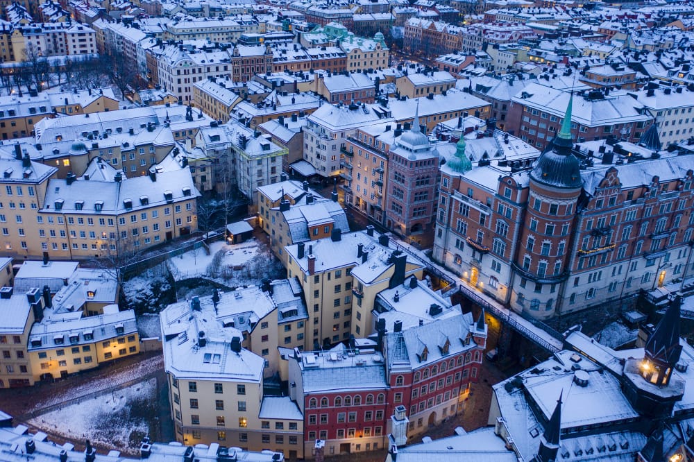 amazing view snowy cityscape during early morning