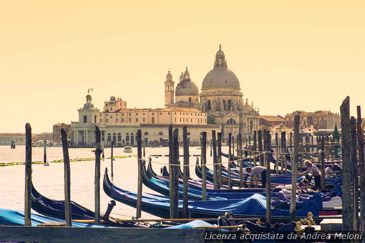 meteo-venezia:-nuvole-e-pioggia-in-arrivo,-preparatevi-per-un-weekend-bagnato