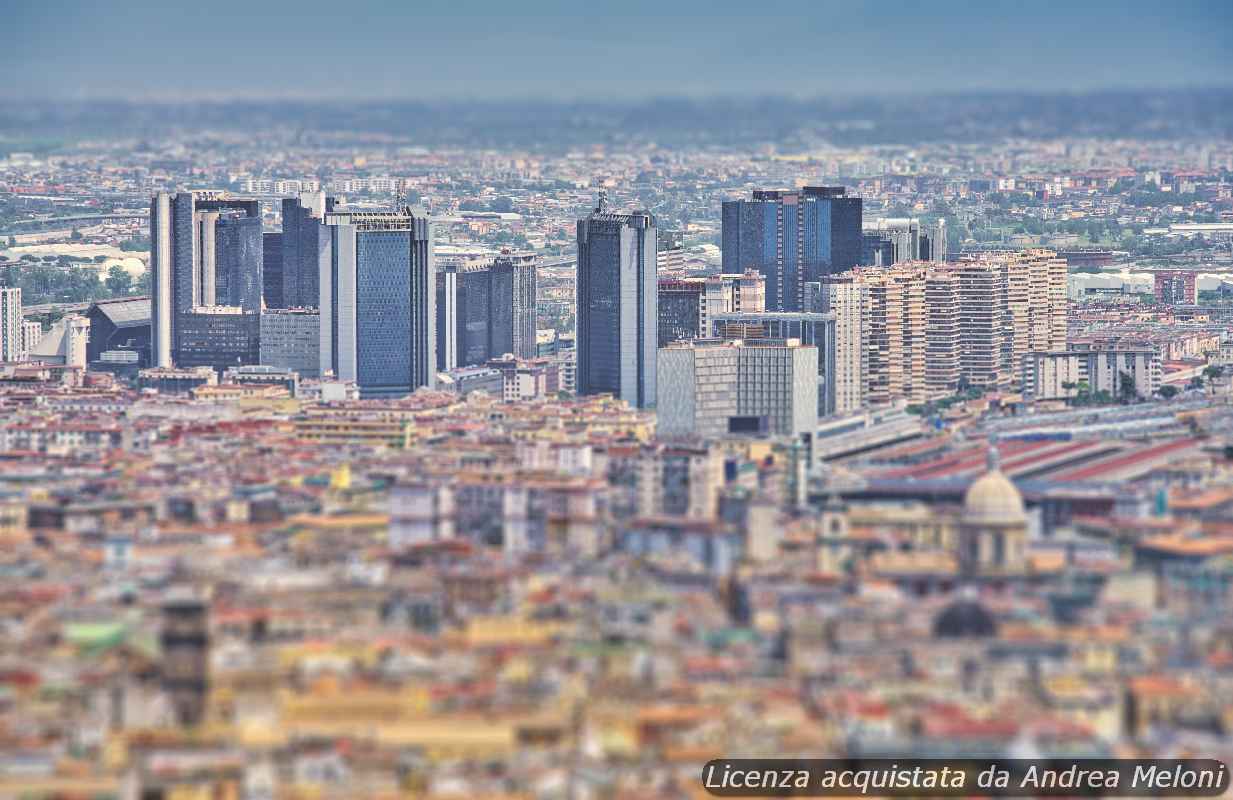 meteo-napoli:-nuvolosita-e-piovaschi-in-arrivo,-preparatevi!