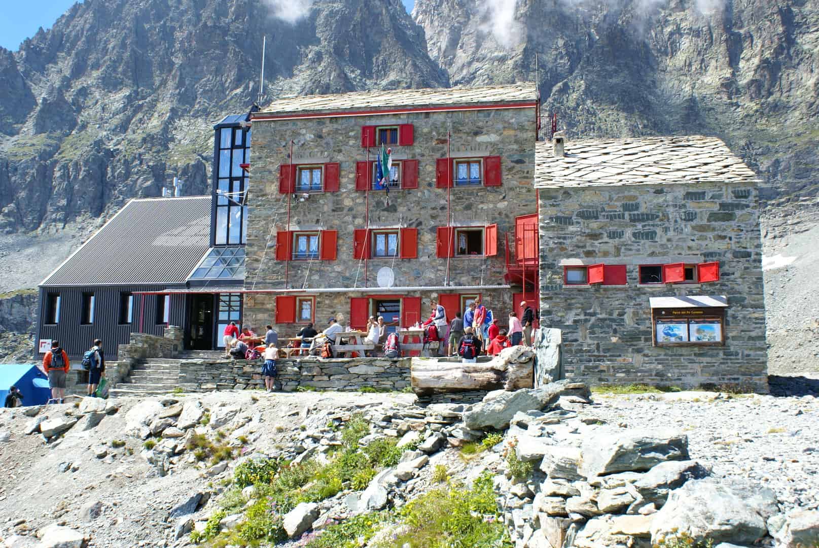 rifugio quintino sella piemonte