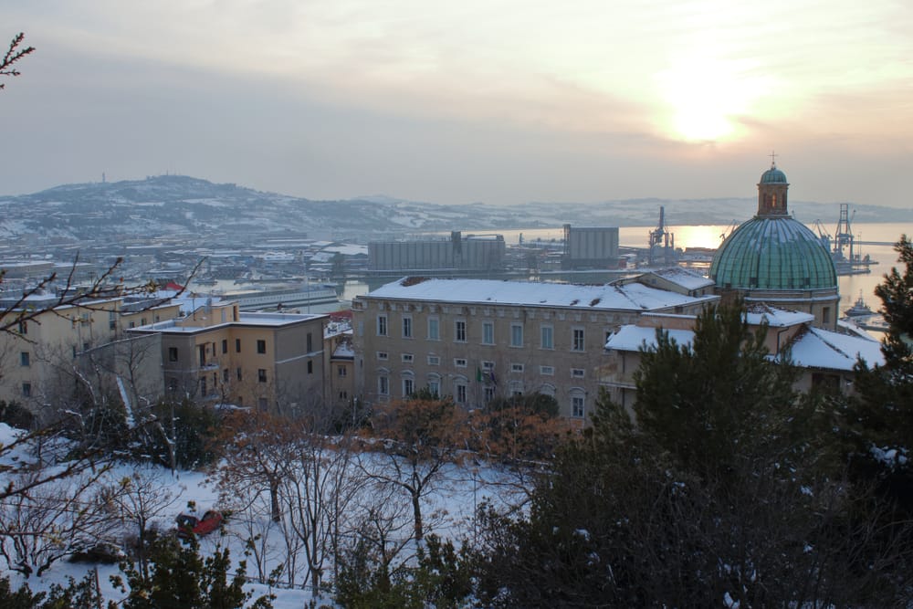 Adriatic Sea Effect Snow cosa è. Perché porta la neve nelle coste dell’Adriatico