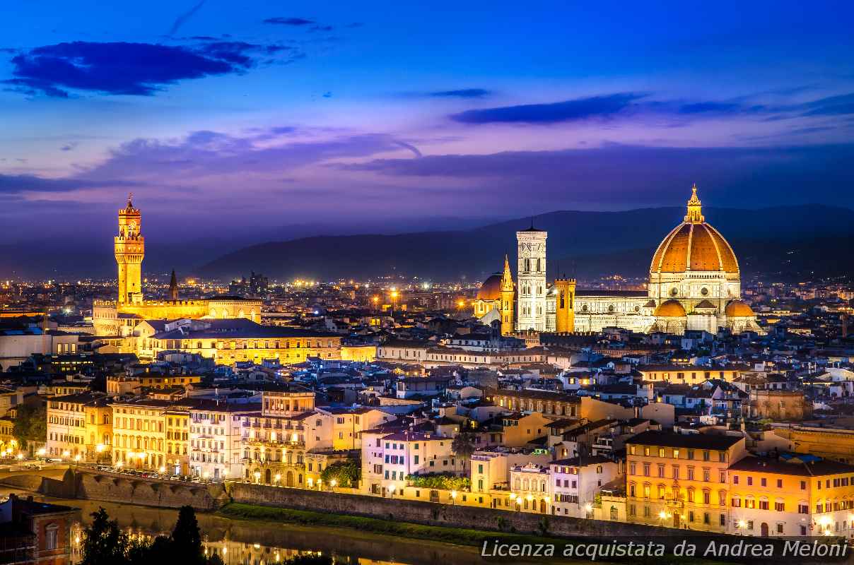 Meteo Firenze: nuvole e pioggia in arrivo, vento in aumento