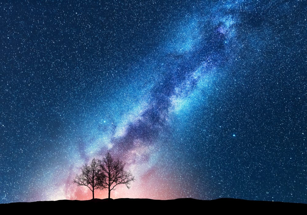 Scoperte giovani stelle enigmatiche al centro della Via Lattea