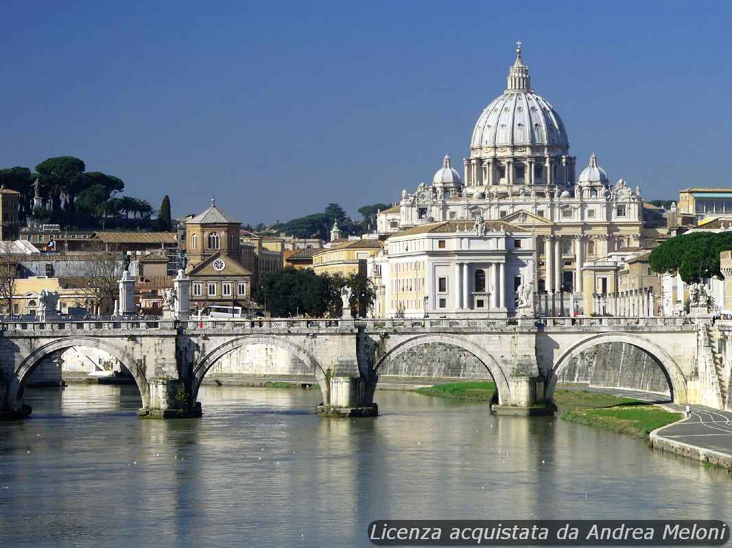 Previsione meteo Roma: nuvole e pioggia in arrivo, vento forte in agguato