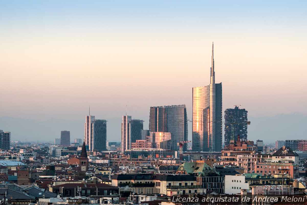 Meteo Milano: domani nuvoloso con rovesci, poi coperto con pioggia