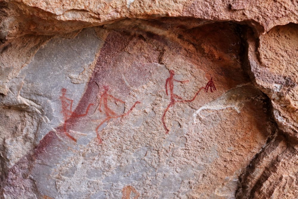 ancient prehistoric drawings stone walls cave