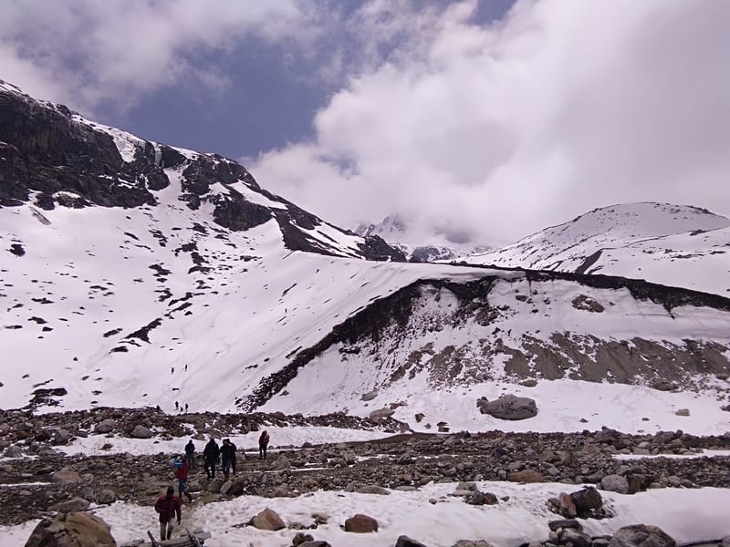 Qual è la tendenza del viaggio silenzioso e dove in India si può sperimentare?