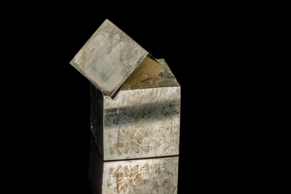 scatola di pietra antica