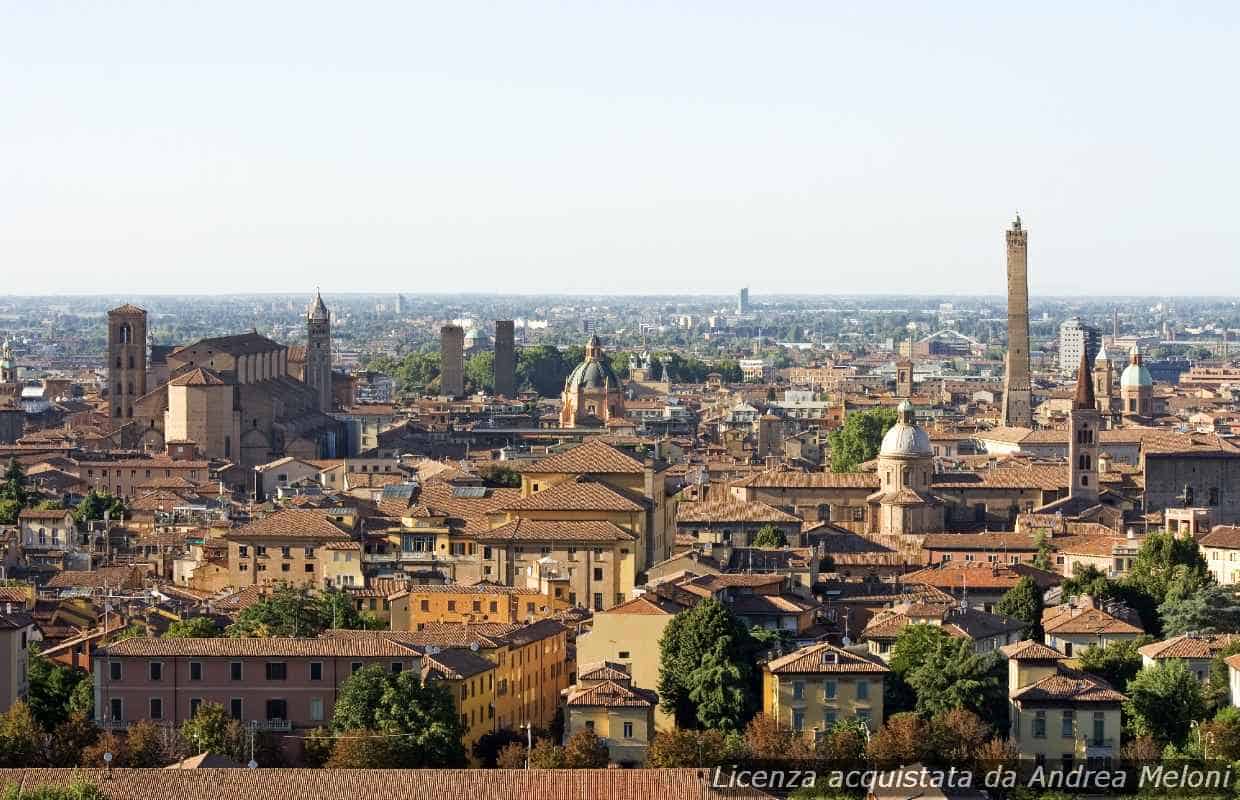 Previsioni meteo Bologna: domani pioggia, poi schiarite in arrivo