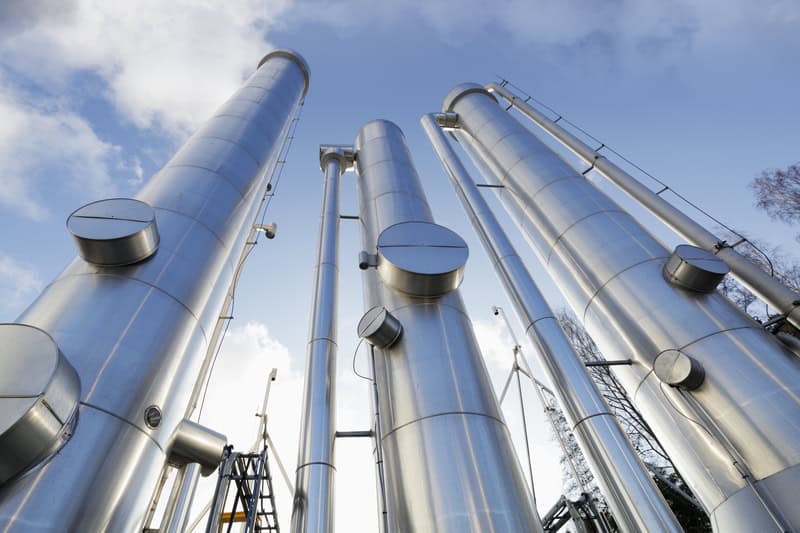 Futuri incombustibili: navigare nel dilemma del petrolio per raggiungere gli obiettivi di 1,5°C