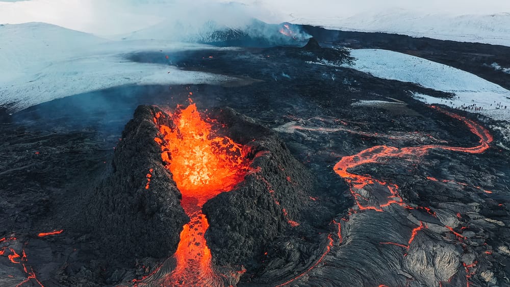 islanda eruzione vulcano grindavik