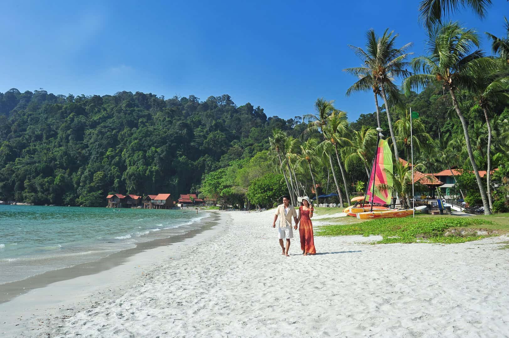 L’isola di Pangkor,⁢ Malesia: tra ​fortezze olandesi e placide spiagge