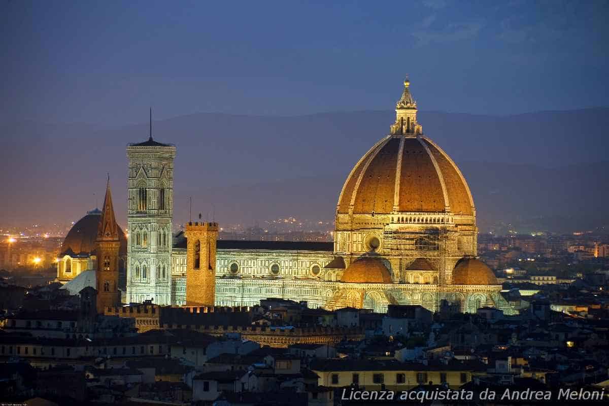 Meteo Firenze: Domani nuvole e pioggia, segue vento con schiarite
