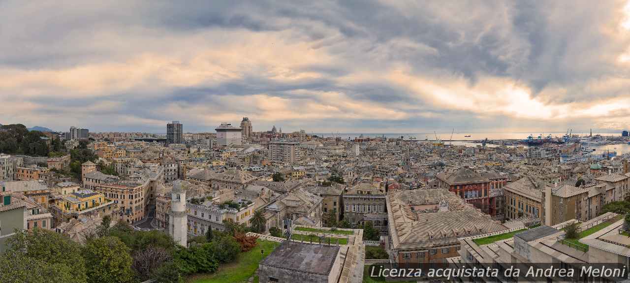 Meteo Genova: Domani sereno con vento, poi stabile