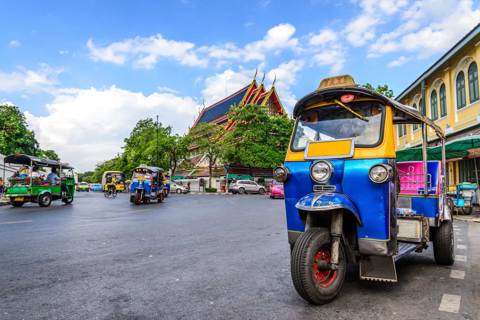 Bangkok, Thailandia: un ‌affascinante amalgama di tradizione ⁤e modernità