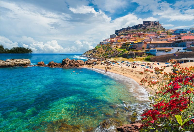 L’isola di Sardegna, Italia: un gioiello nel cuore del Mediterraneo