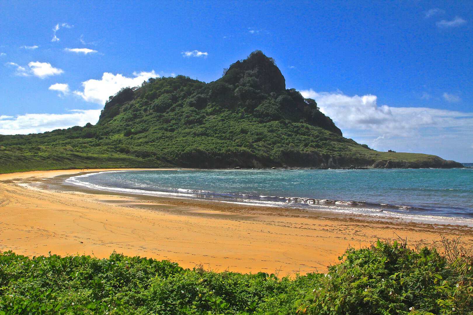 fernando da noronha spiaggia