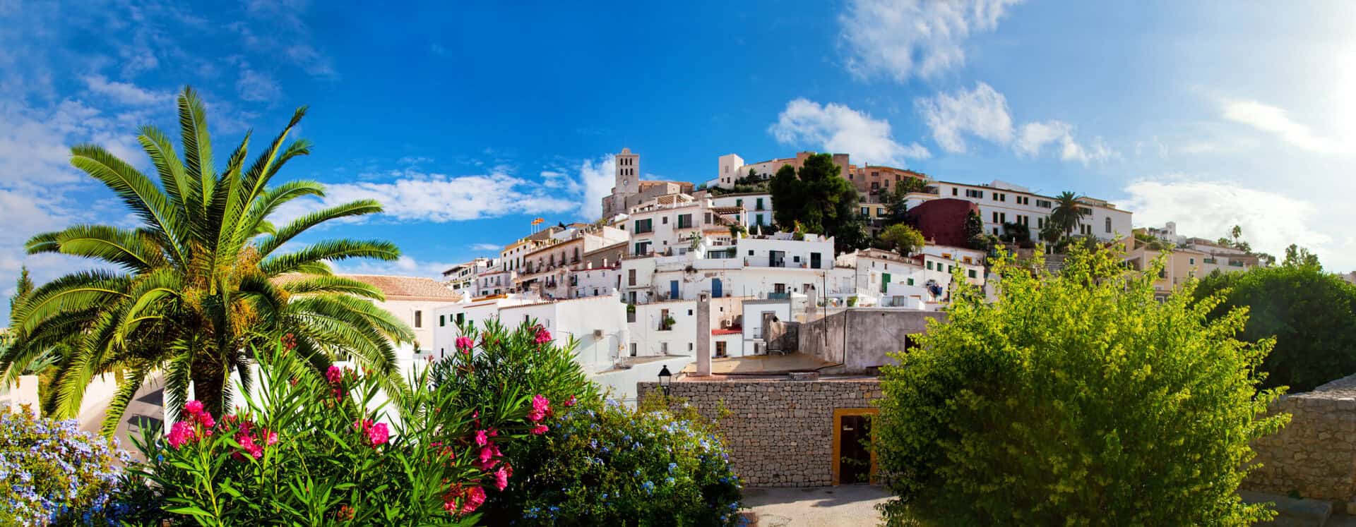 Ibiza: un paradiso mediterraneo non solo per gli amanti della vita notturna