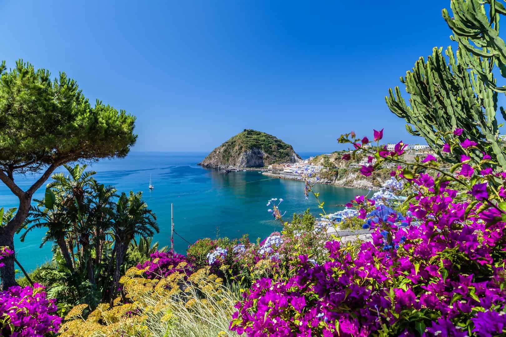 Ischia in un weekend: l’isola verde del benessere