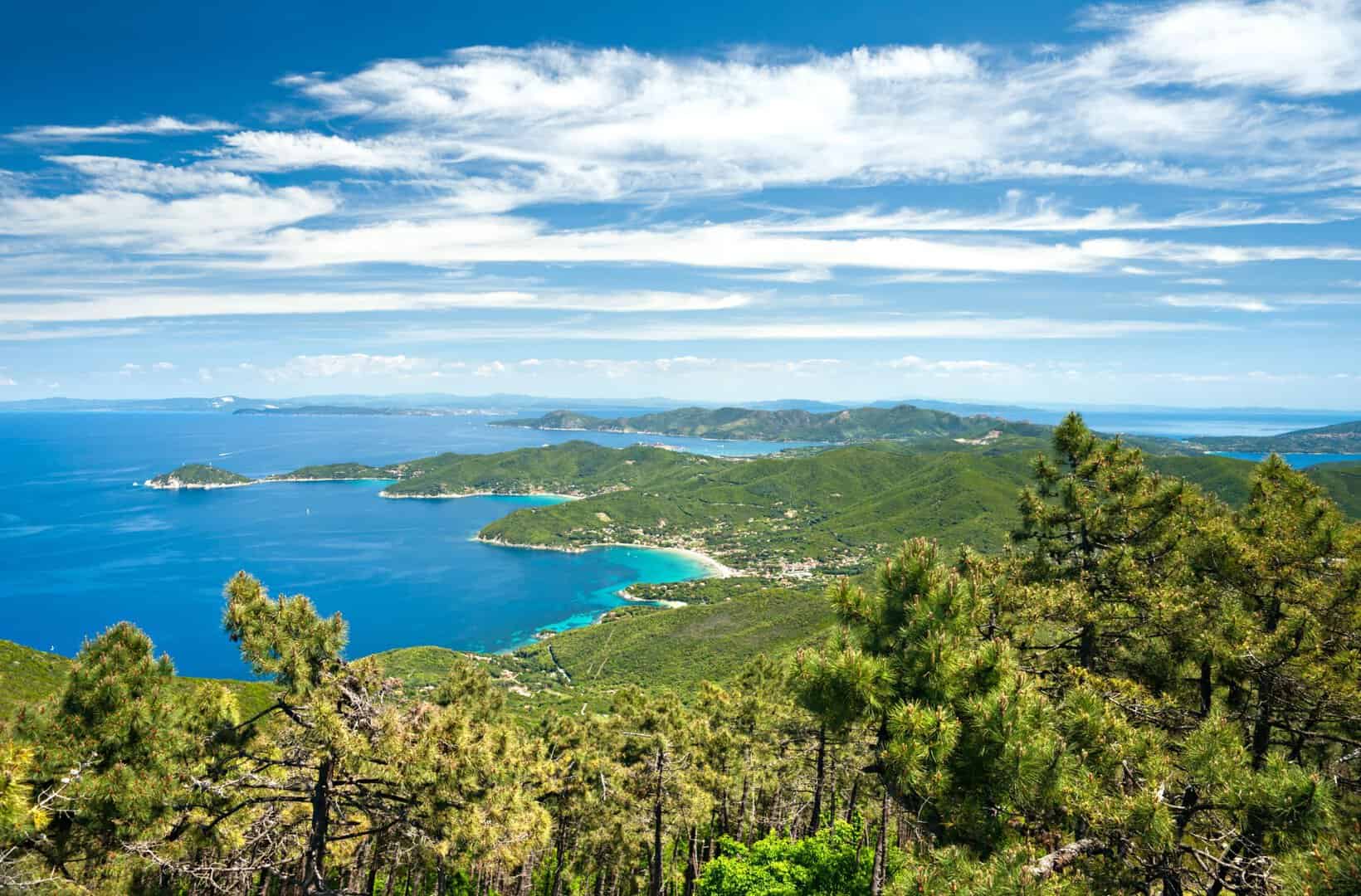 L’Isola di Elba: per chi ama la natura, la storia e il mare