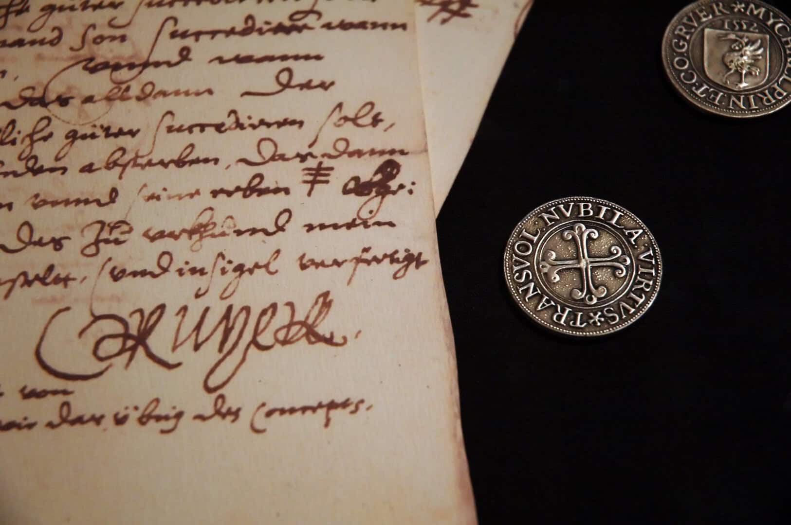 Scienziati risolvono il mistero dell’origine delle monete d’argento di Carlo Magno
